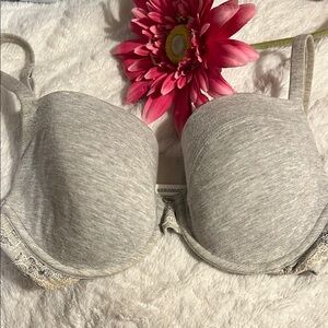 LE MYSTERE BRA 36D